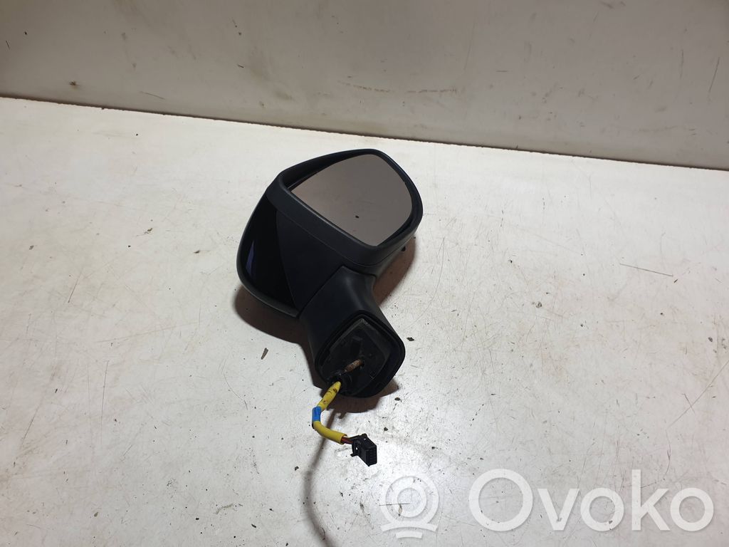 Renault Captur Front door electric wing mirror 