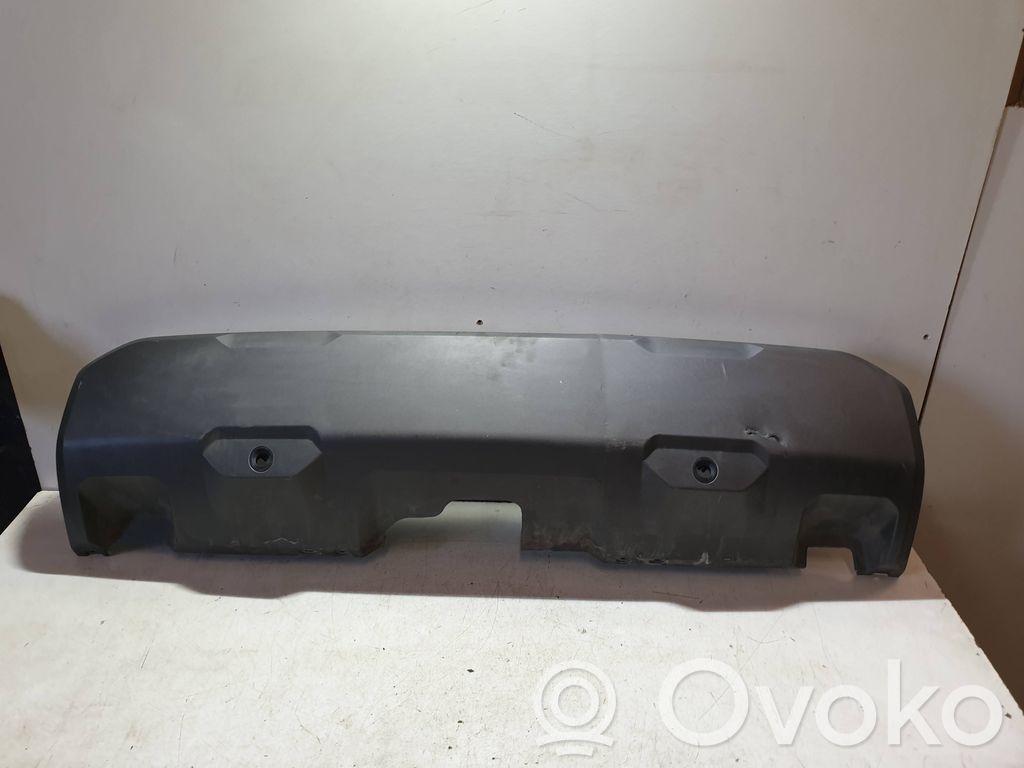 Dacia Duster III Moldura inferior del parachoques trasero 
