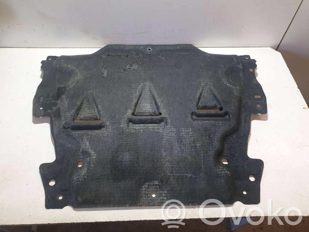 Volvo XC60 Engine splash shield/under tray 