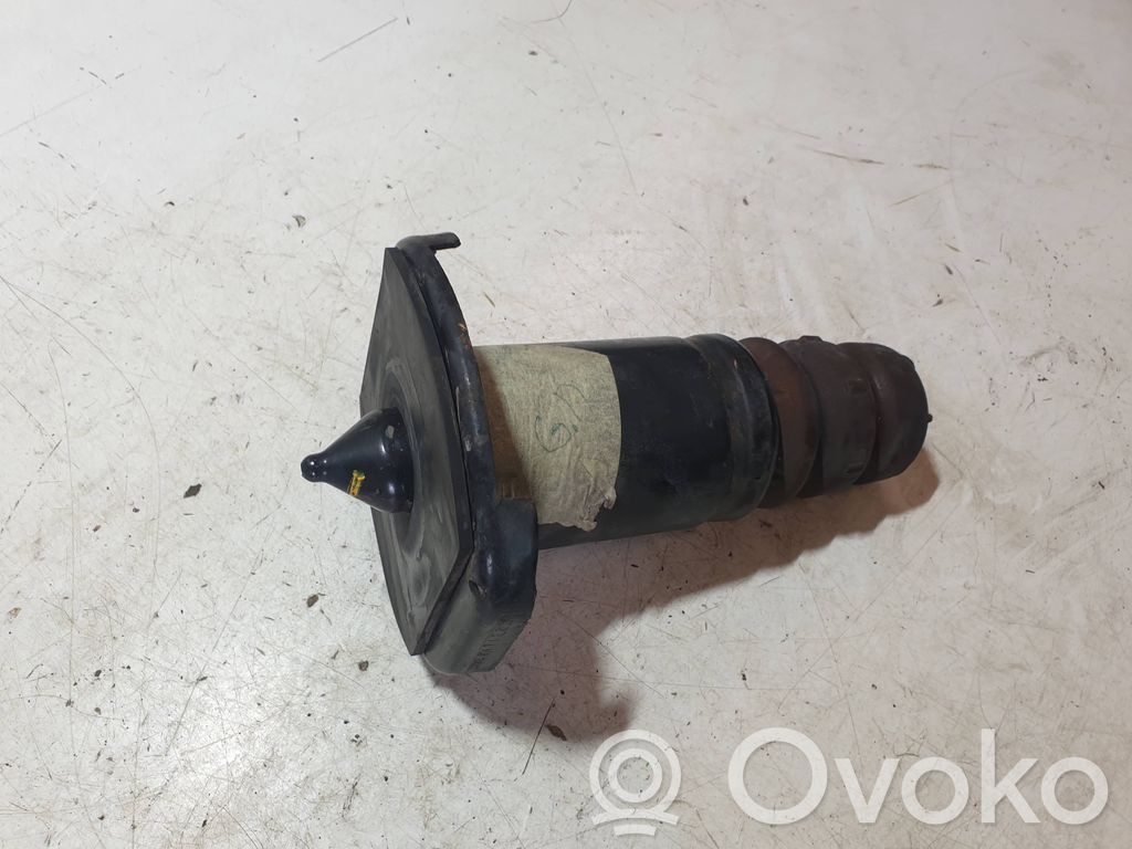 Volvo XC60 Galinis amortizatoriaus slopintuvas (atboinikas) 