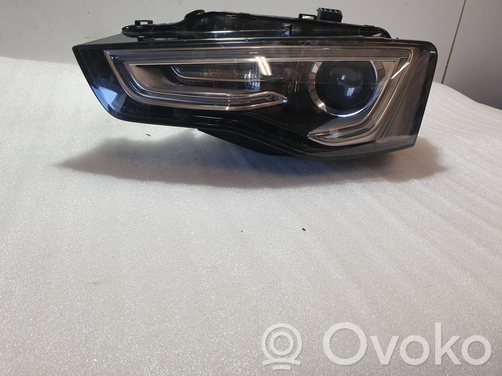Audi A5 Sportback 8TA Phare frontale 