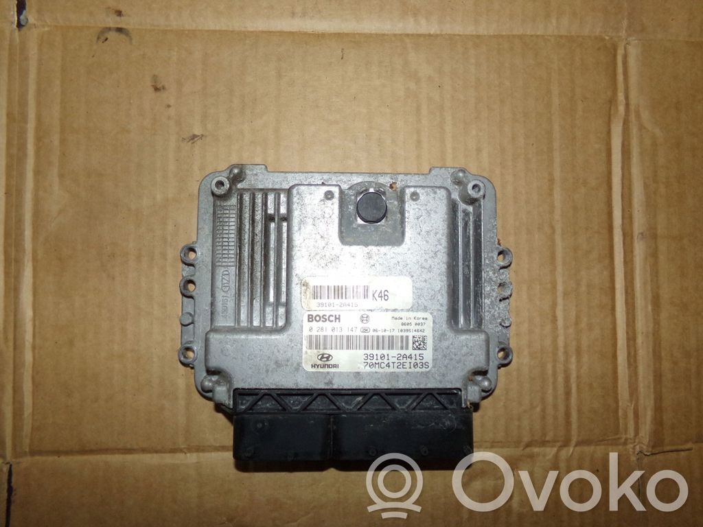Hyundai Accent Engine control unit/module 