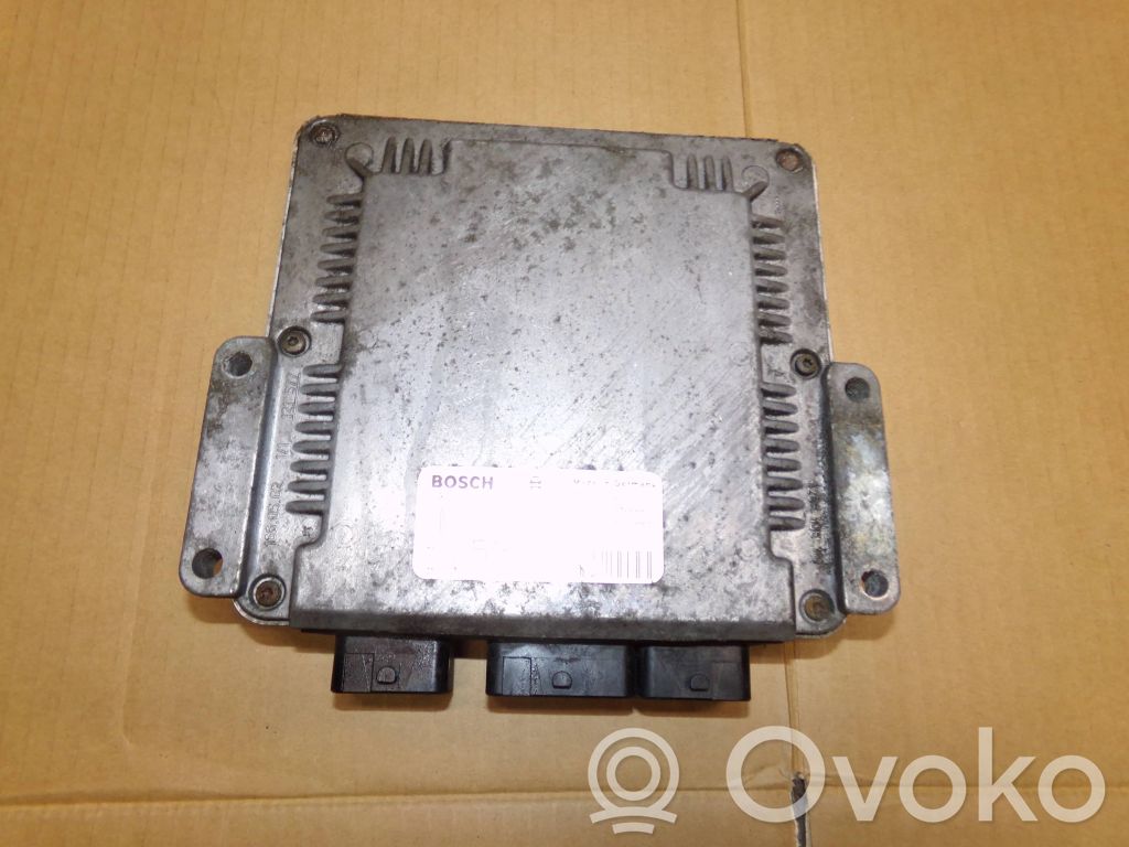 Citroen Xsara Picasso Engine control unit/module 