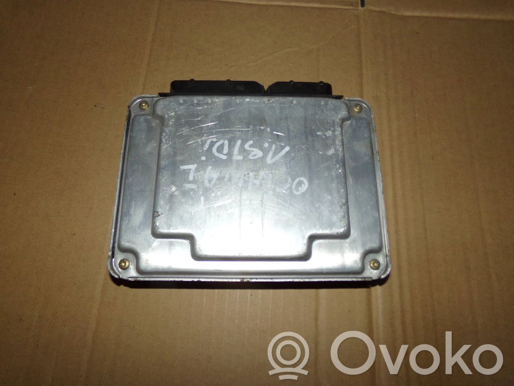 Skoda Octavia Mk1 (1U) Unitate/modul de control motor 