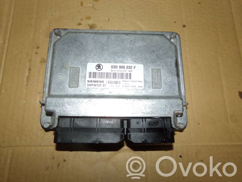Skoda Fabia Mk1 (6Y) Engine control unit/module 