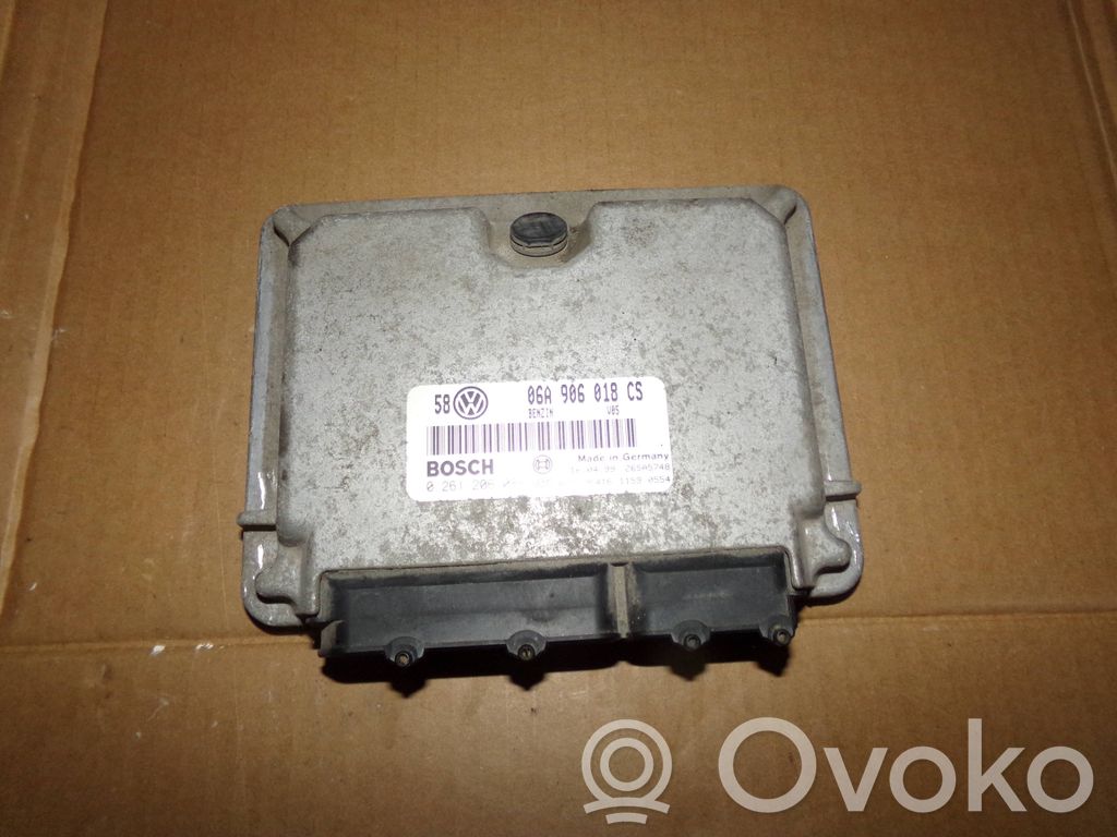 Volkswagen Golf IV Engine control unit/module 