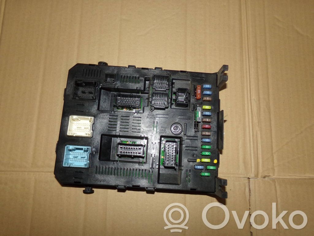 Citroen C5 Komforto modulis 