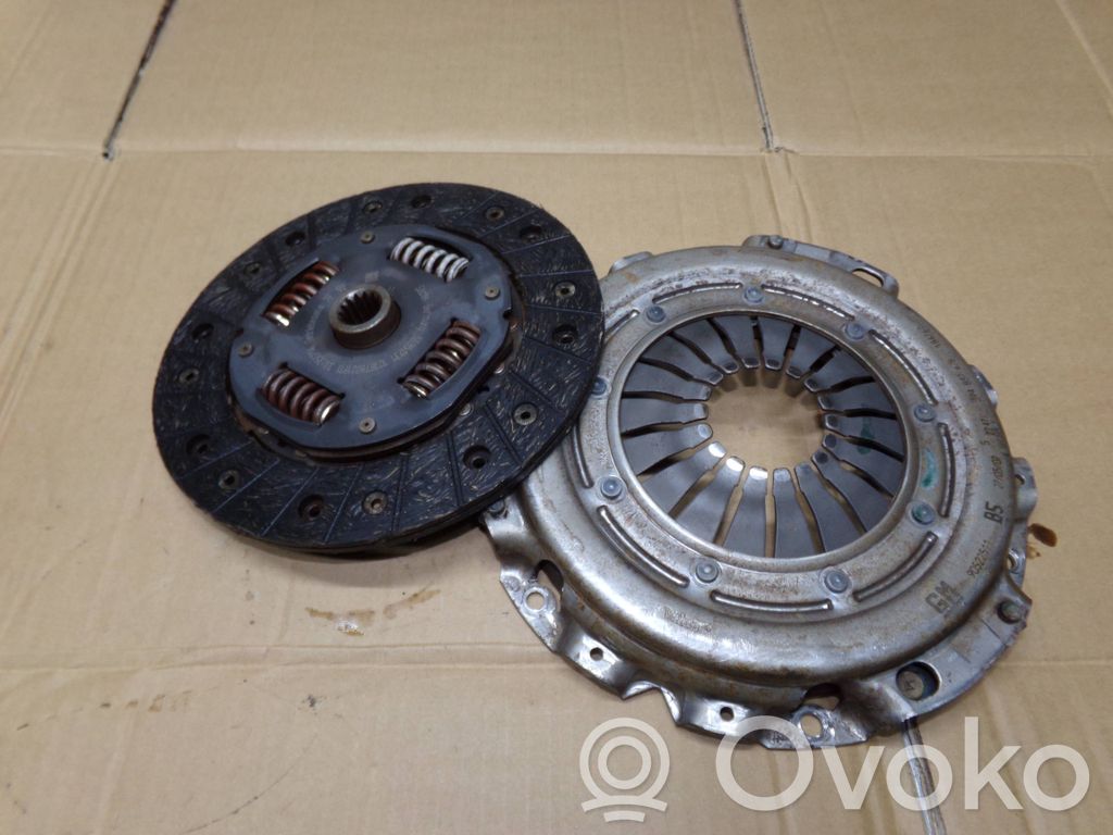 Opel Corsa D Sankabos komplektas 