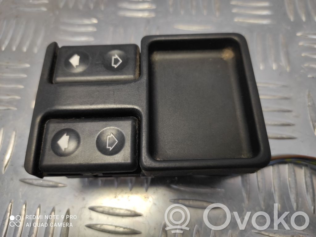 BMW 5 E34 Electric window control switch 