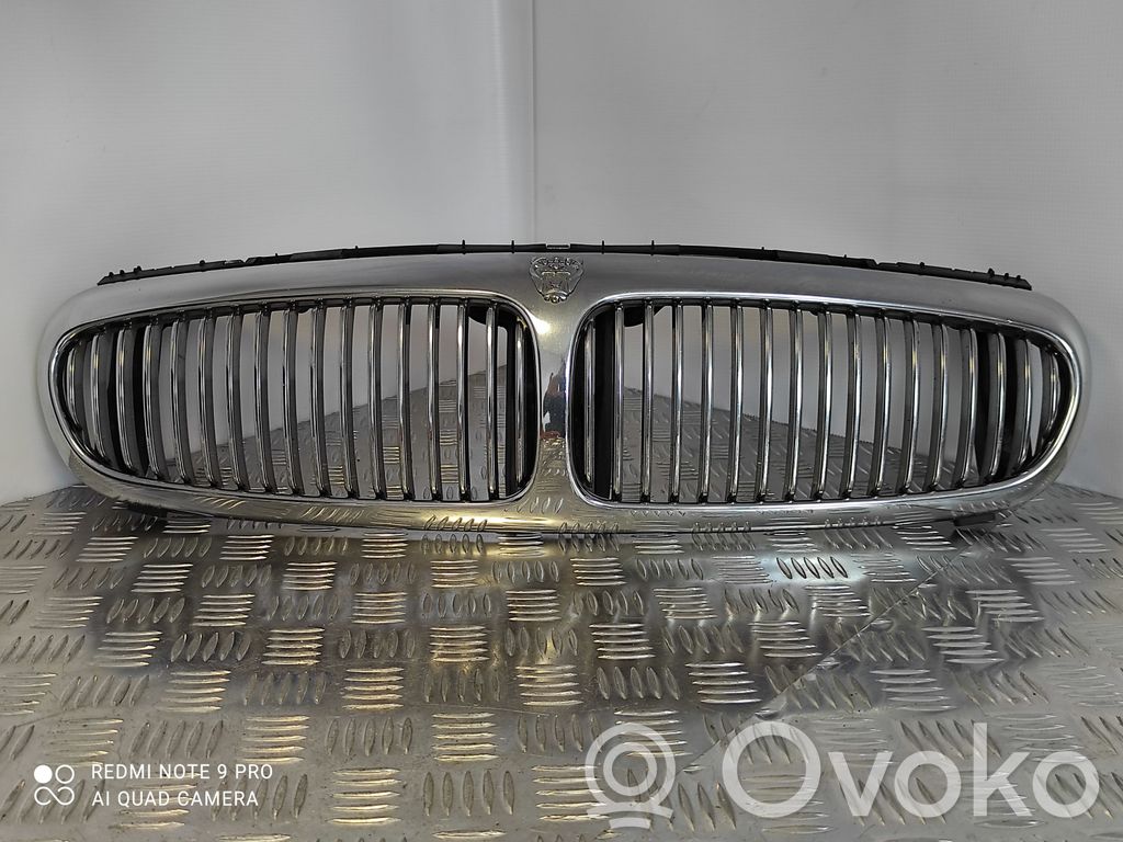 Jaguar X-Type Priekšējais režģis 