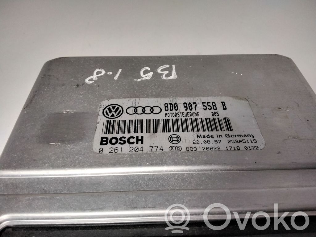 Engine control unit/module   8D0907558B,0261204774