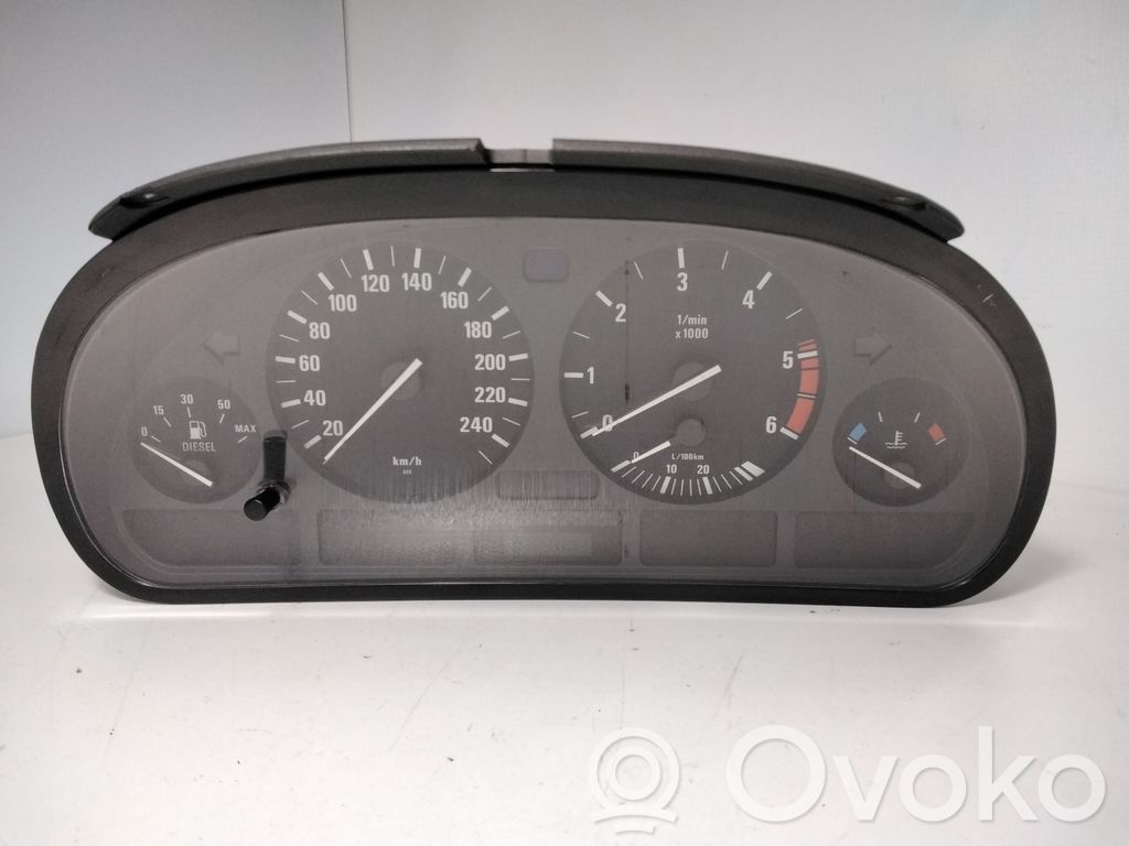 BMW 5 E39 Speedometer (instrument cluster) 