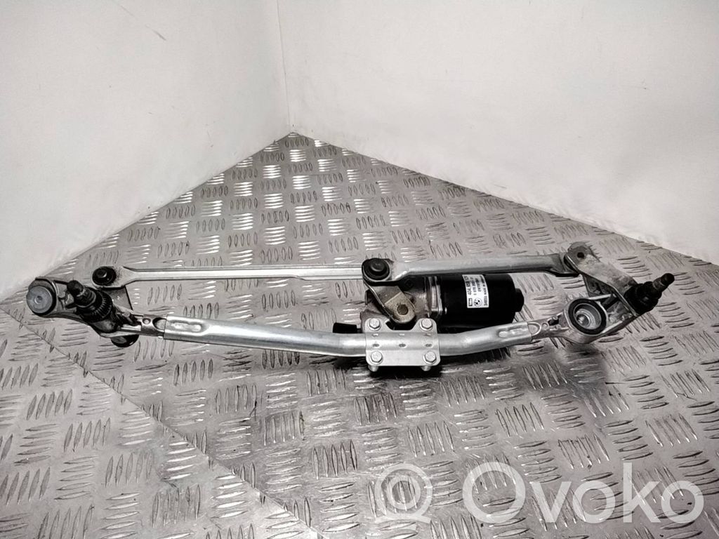 BMW 3 E90 E91 Mechanizm i silniczek wycieraczek szyby przedniej / czołowej 