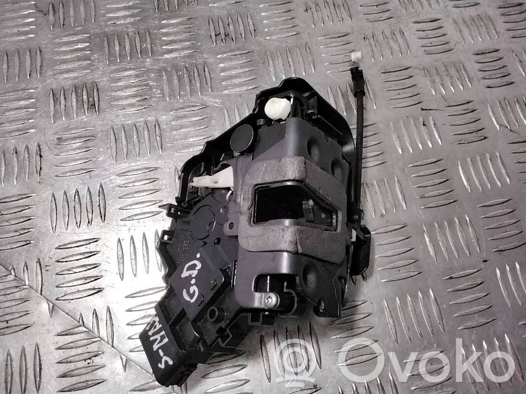 Ford S-MAX Aizmugurē slēdzene 