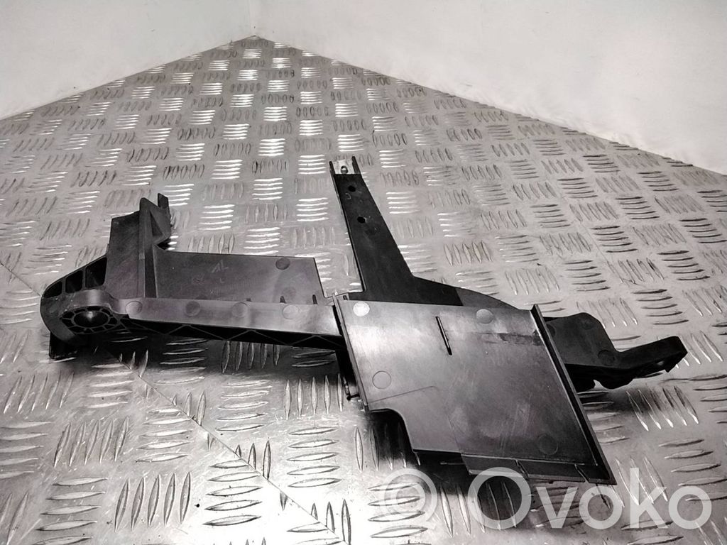 Headlight/headlamp mounting bracket   1301073024