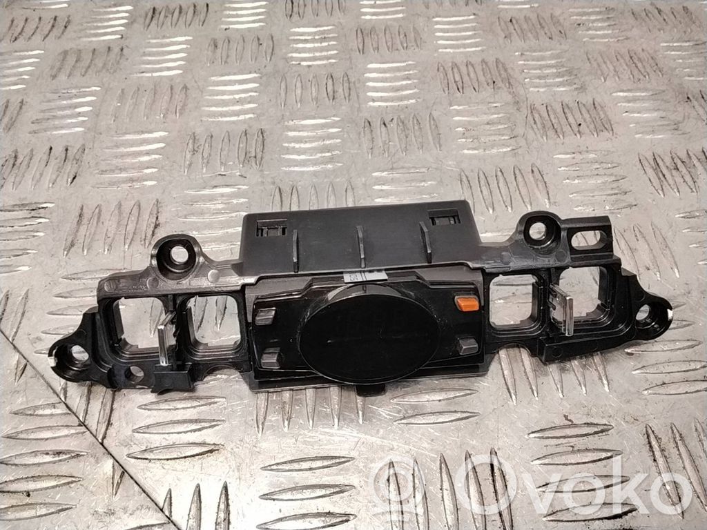 Chevrolet Captiva Pulkstenis 