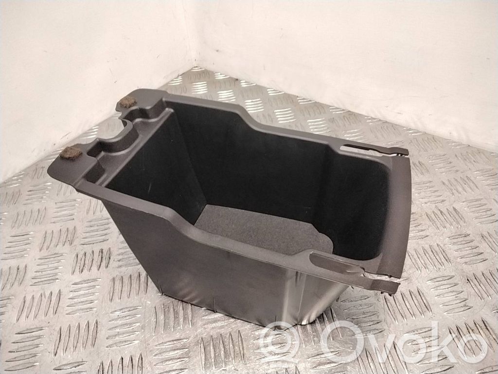 Chevrolet Captiva Armrest 