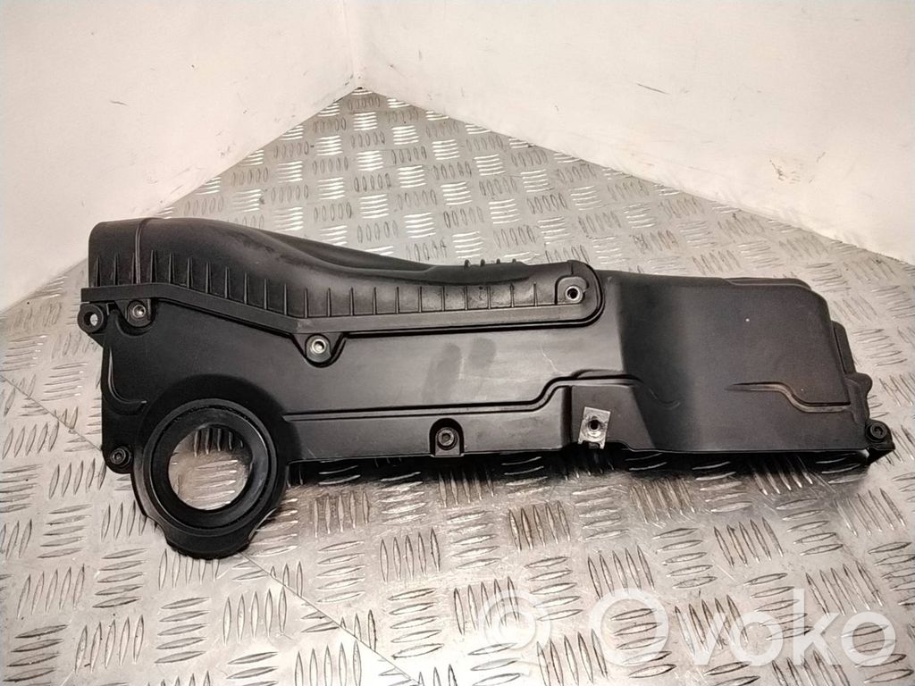 Engine cover (trim)   7789111,7011810C,03140118