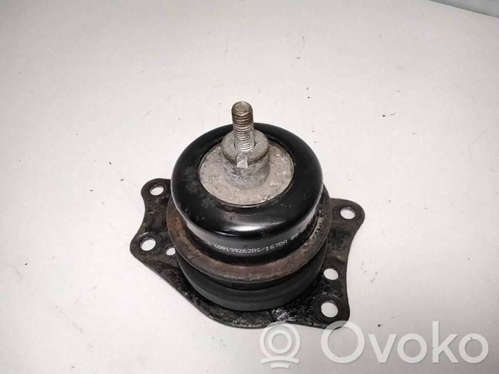 Volkswagen Polo IV 9N3 Engine mount bracket 