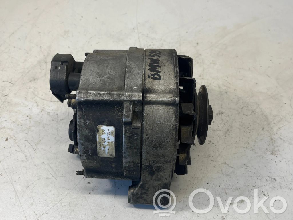 BMW 5 E34 Ģenerators 