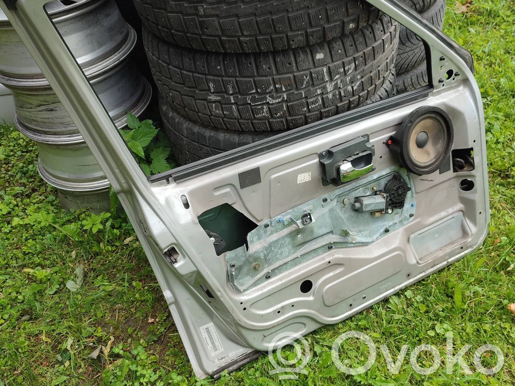 Volvo S70  V70  V70 XC Priekinės durys 