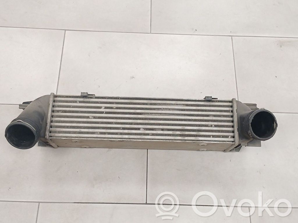 BMW 3 E90 E91 Intercooler radiator 