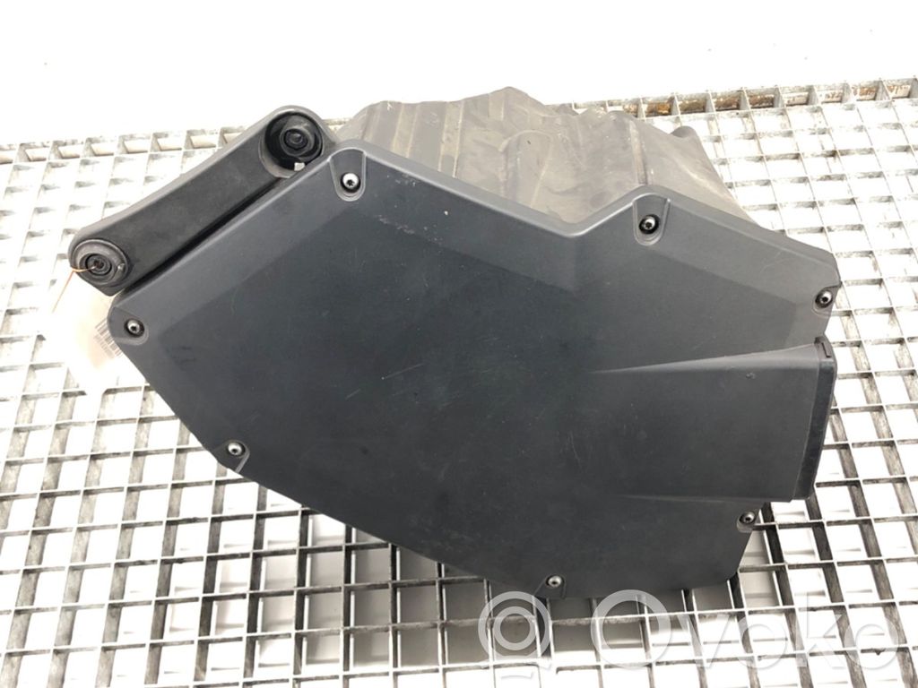 BMW 3 E92 E93 Air filter box 