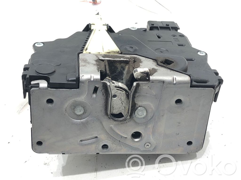 Opel Corsa E Front door lock 