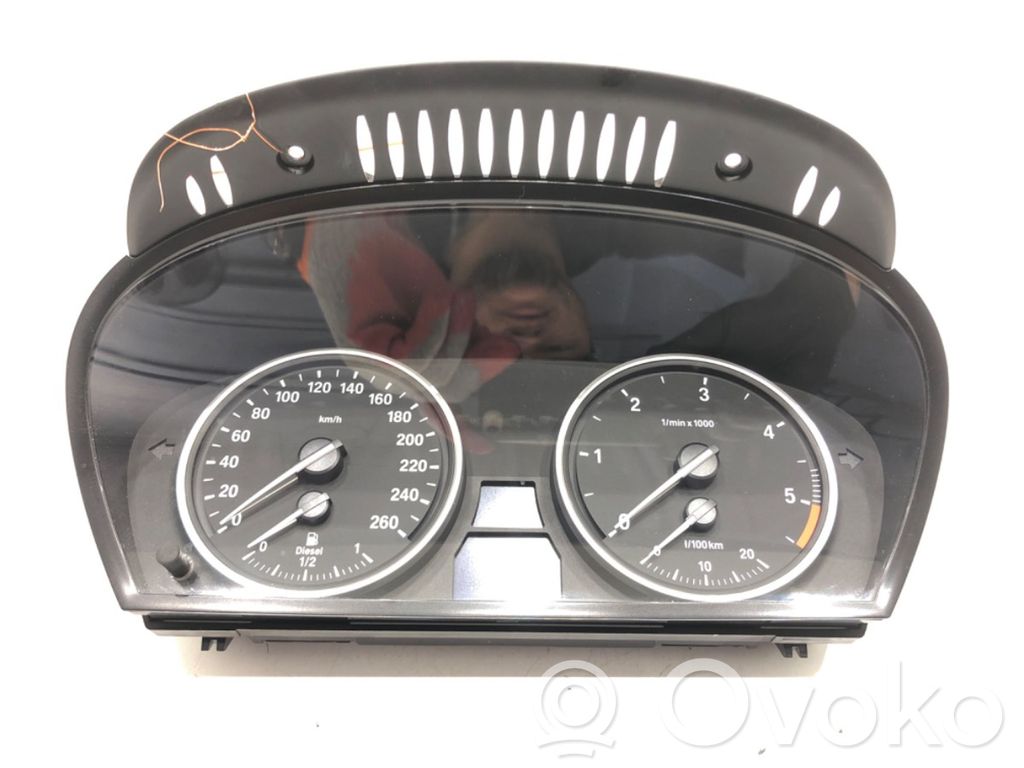 BMW 5 E60 E61 Speedometer (instrument cluster) 