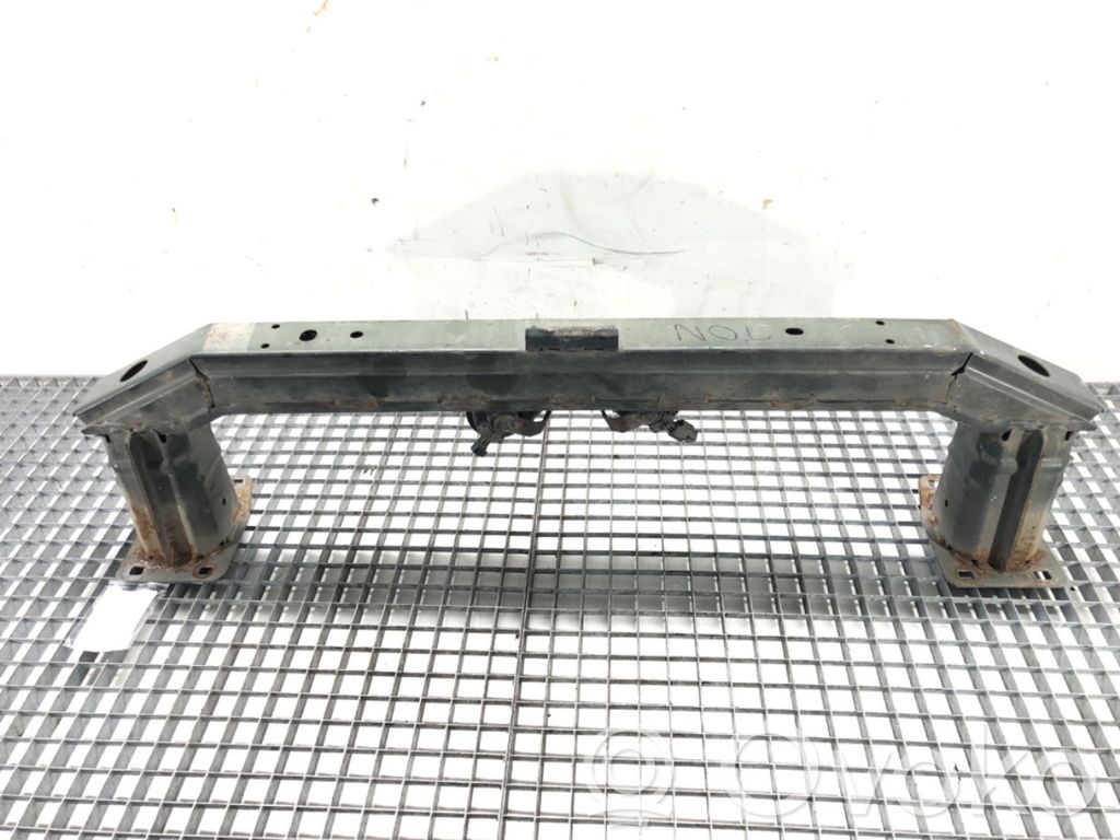 Land Rover Freelander 2 - LR2 Belka zderzaka przedniego 