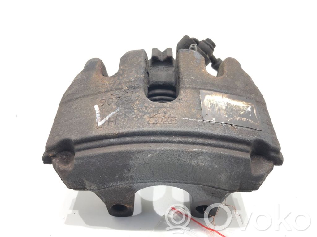 Front brake caliper
