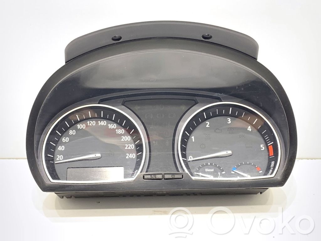 BMW X3 E83 Speedometer (instrument cluster) 