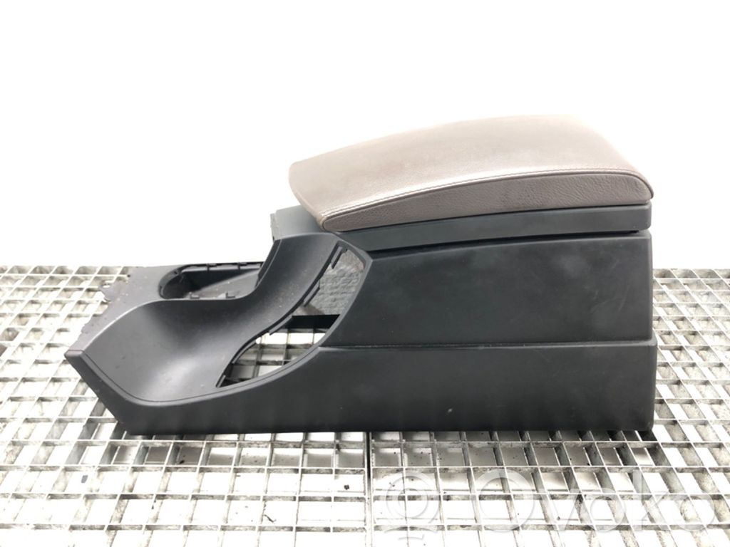 BMW X3 E83 Center console 