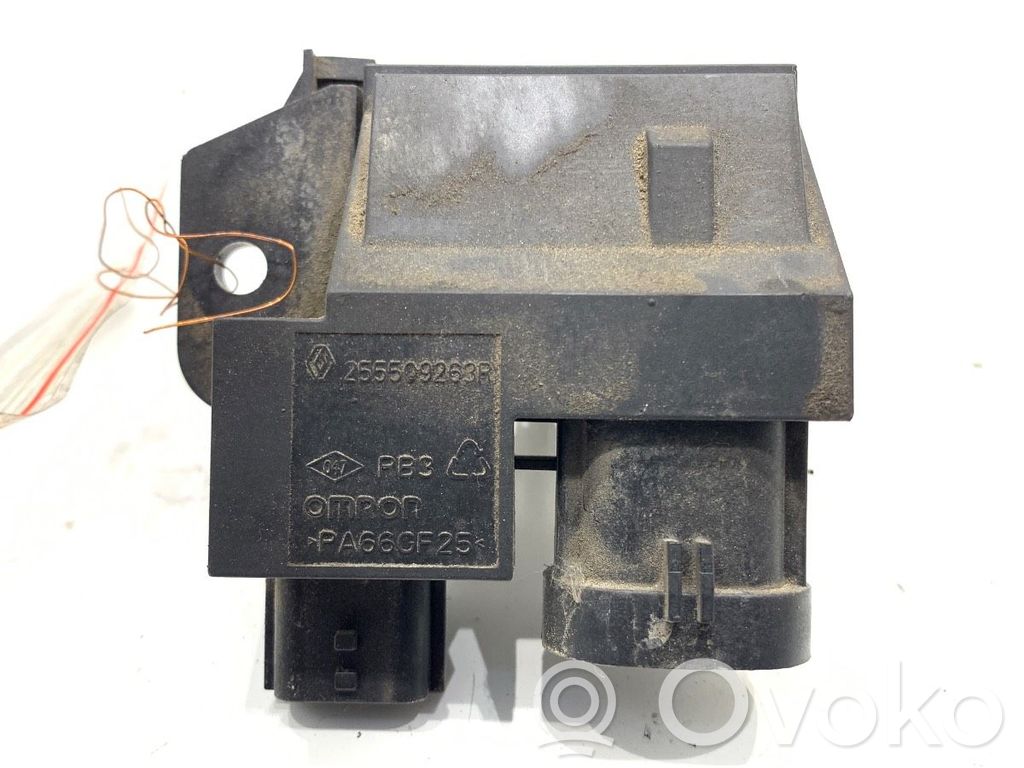 Dacia Duster II Unidad de control del ventilador 