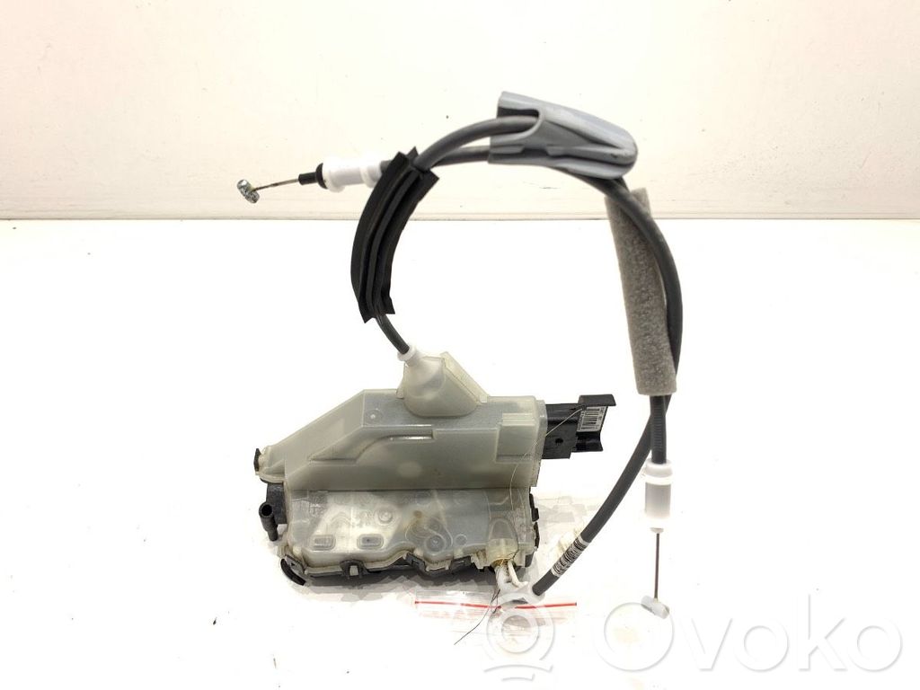 Opel Corsa F Etuoven lukko 