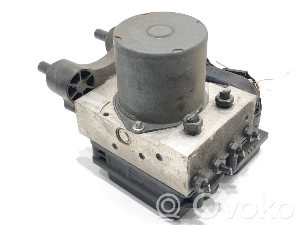 Mercedes-Benz E W212 ABS bloks 