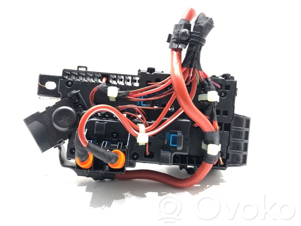 BMW X1 U11 Juego de caja de fusibles 