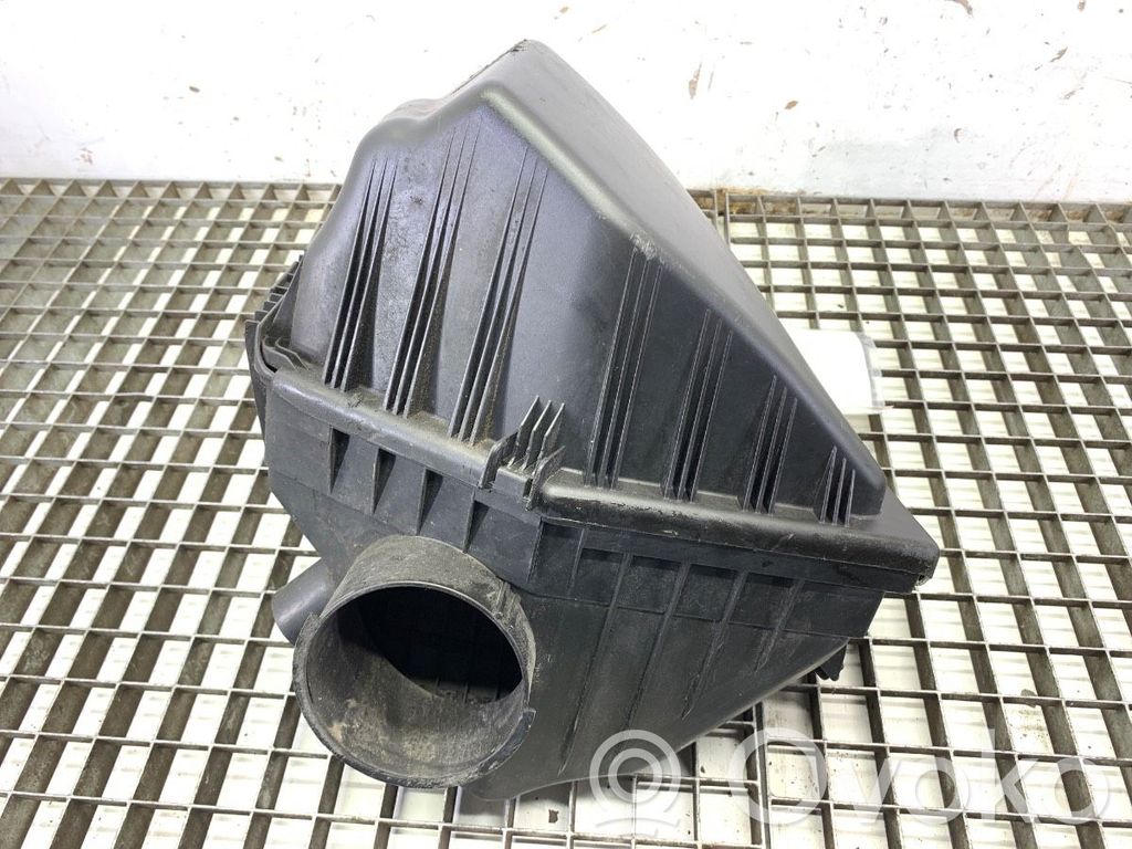 BMW 6 E63 E64 Air filter box 