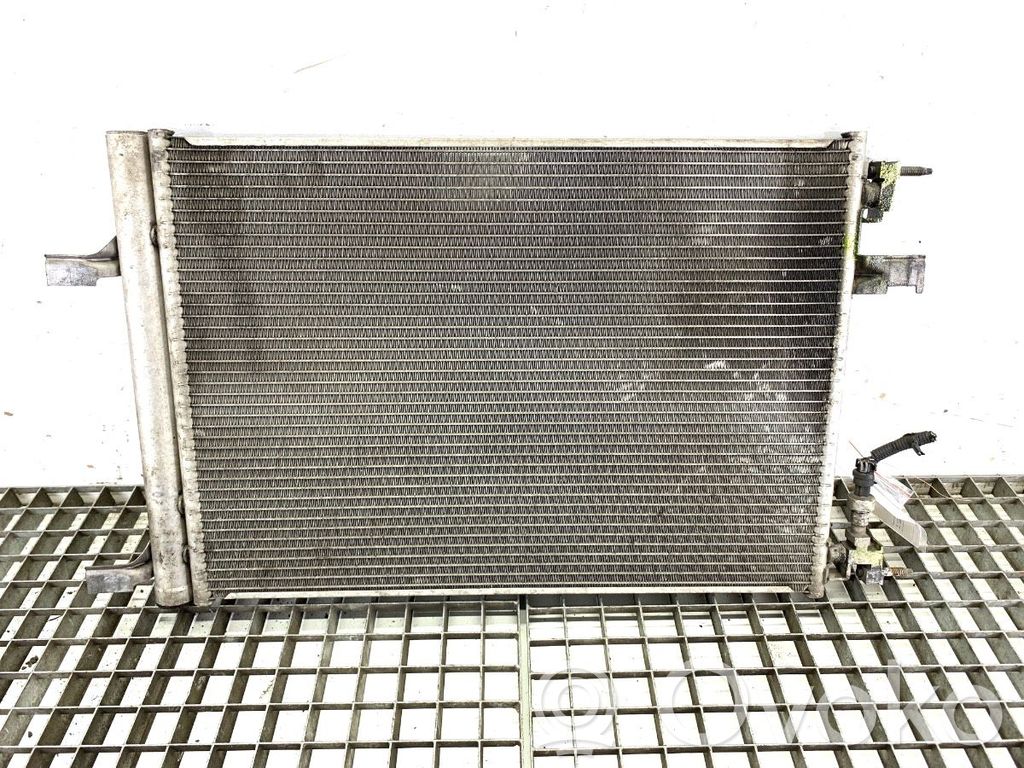 Chevrolet Orlando Coolant radiator 
