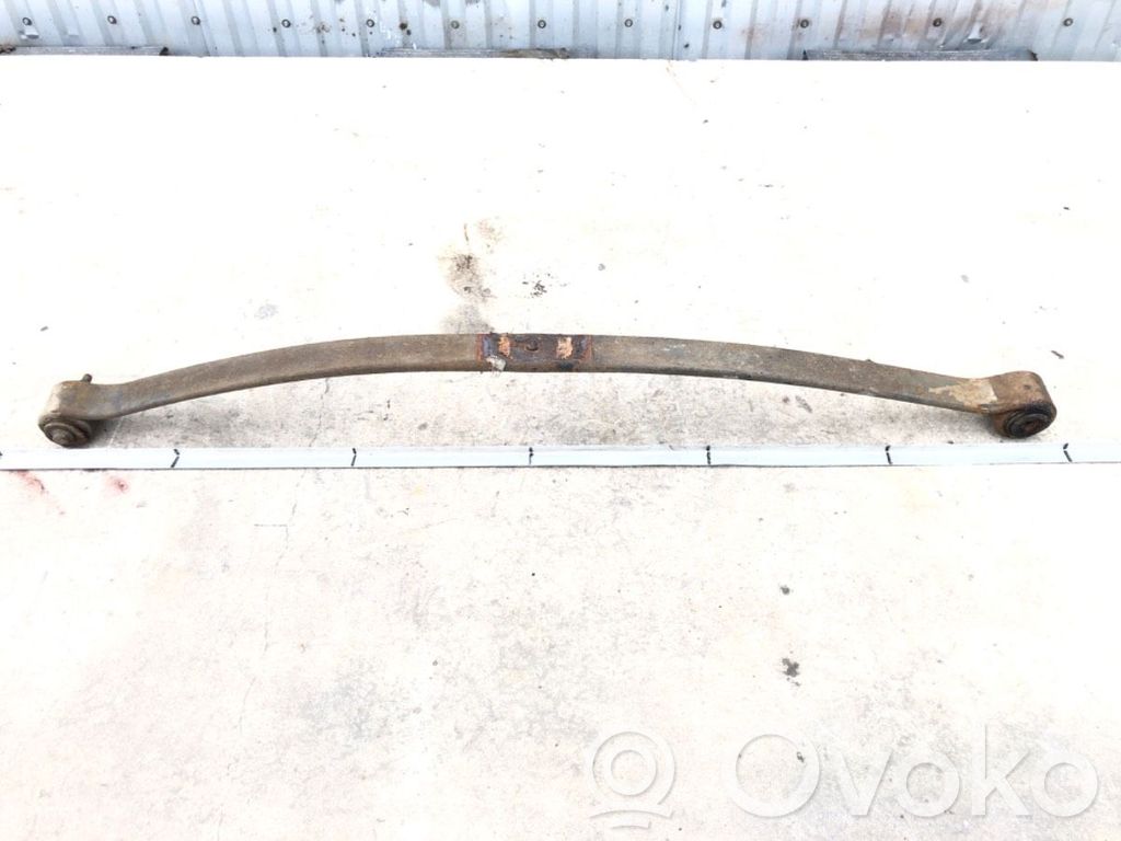 Rear leaf spring