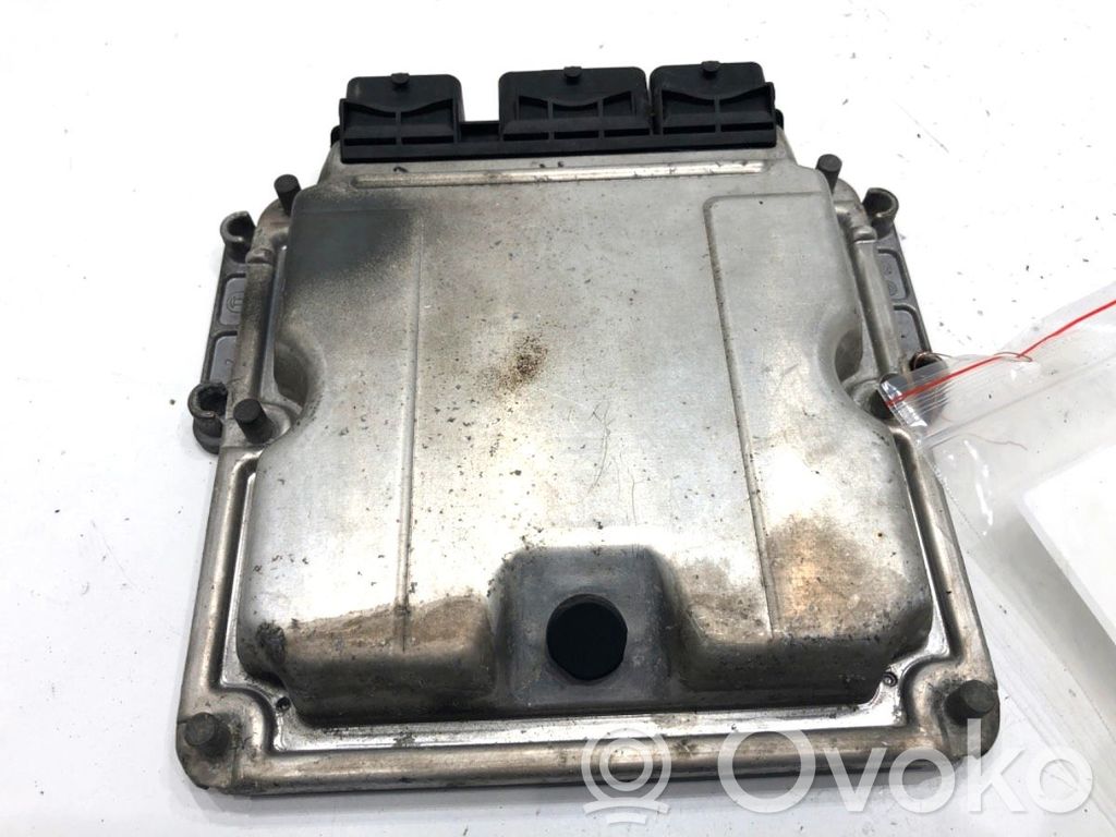 Engine control unit/module ECU   9652590380
