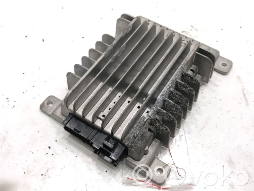 Mazda 3 I Amplificador de sonido 