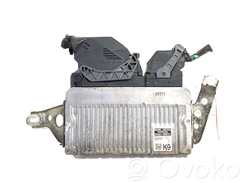 Toyota Yaris Engine control unit/module ECU 