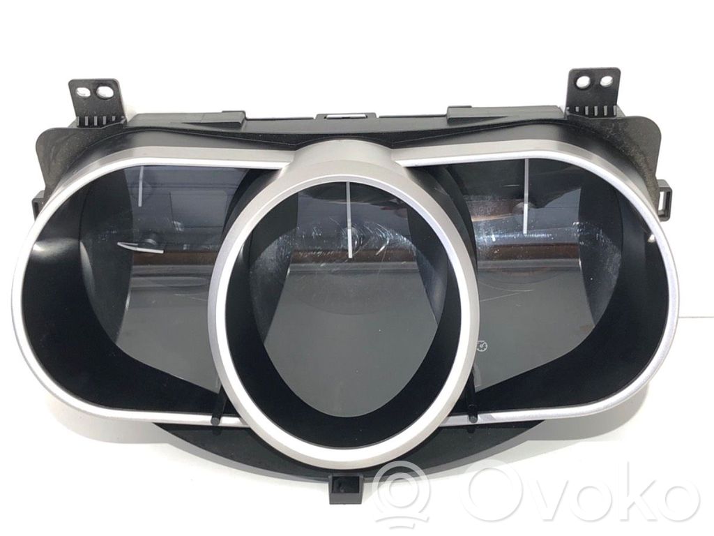 Speedometer (instrument cluster)   JEEH64C