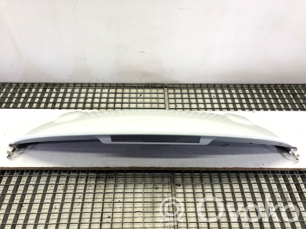 Renault Clio IV Moldura inferior del parachoques trasero 