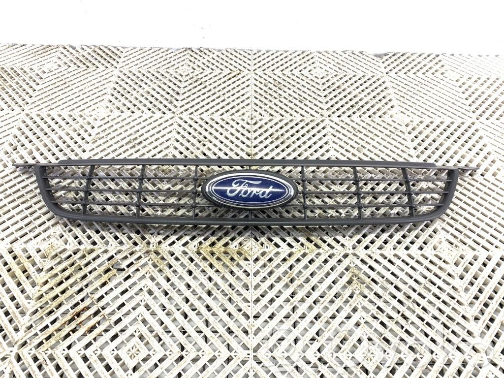 Ford Focus Front grill 
