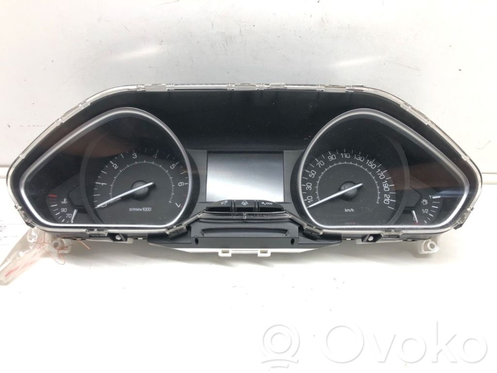 Peugeot 208 I Licznik / Prędkościomierz 