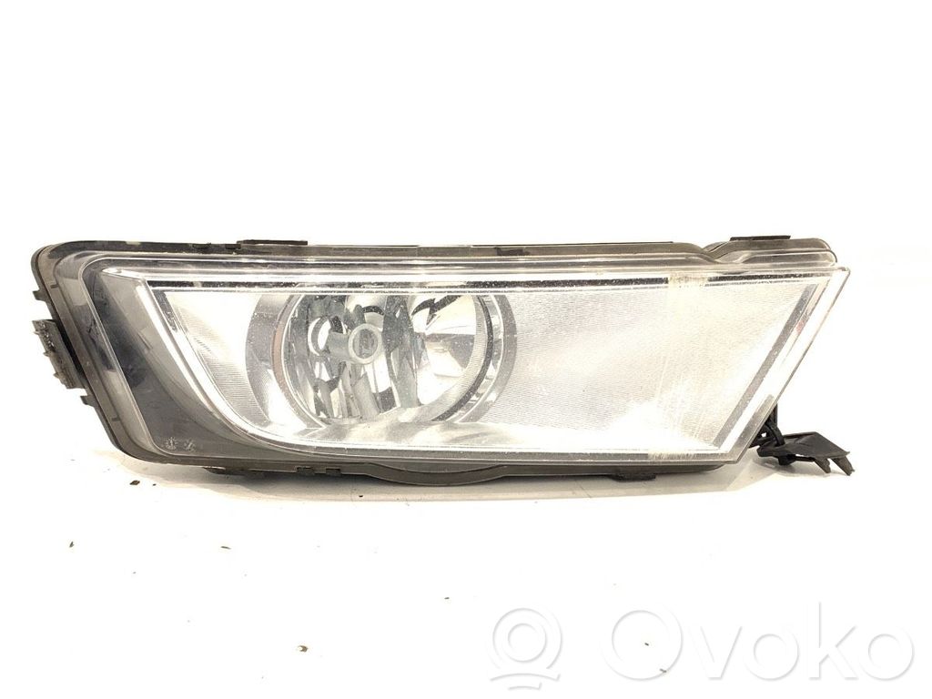 Skoda Octavia Mk3 (5E) Etusumuvalo 