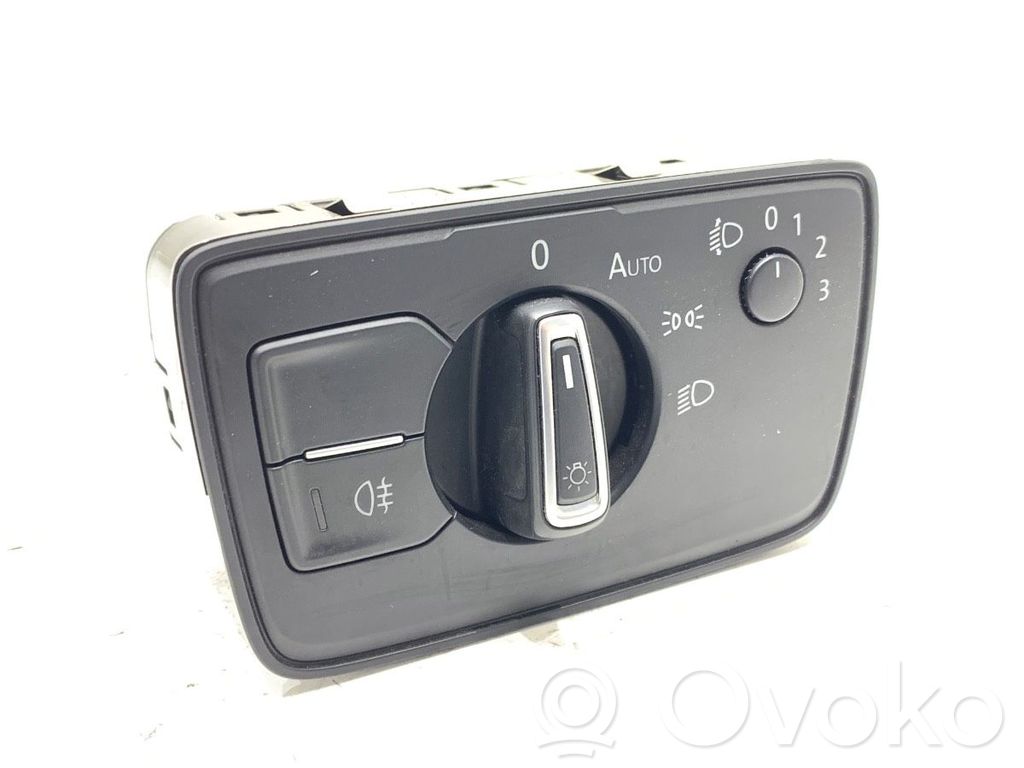 Volkswagen PASSAT B8 Otros interruptores/perillas/selectores 