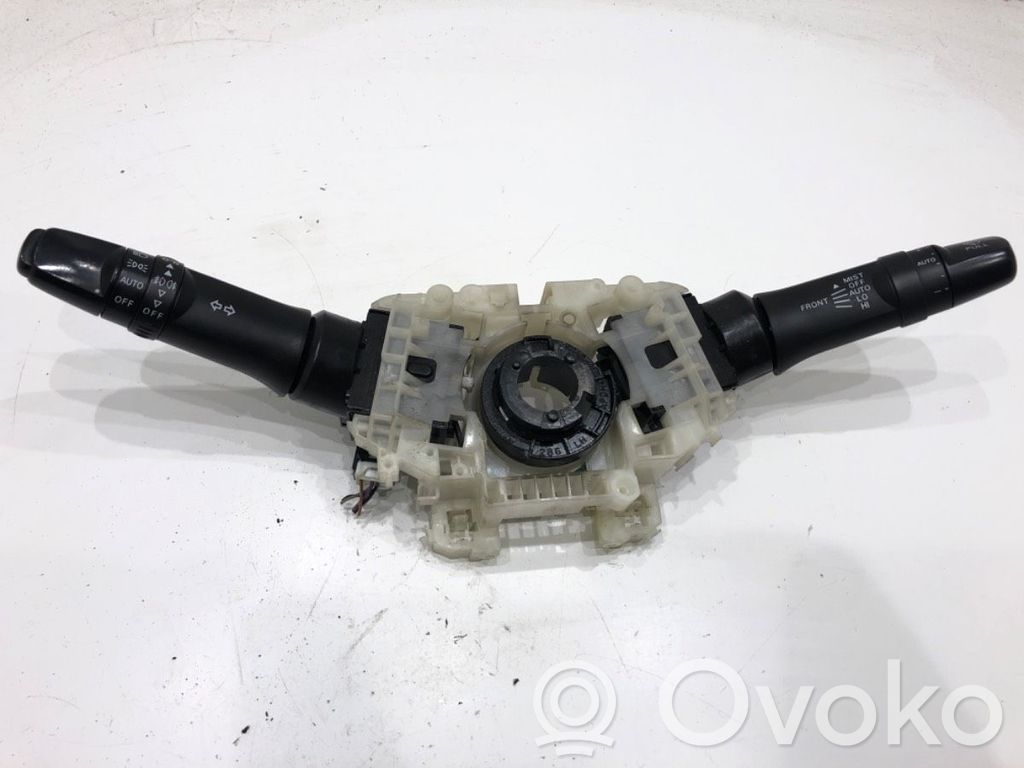Mitsubishi Lancer VIII Wiper turn signal indicator stalk/switch 